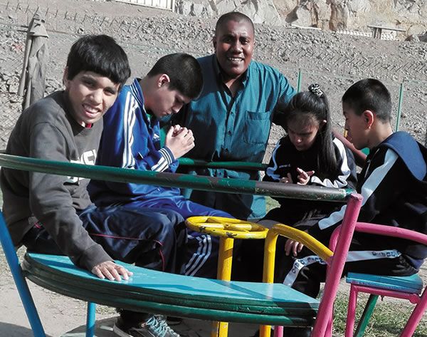 Enjoying recess with my students (L-R: Sabastian, Jose, Mini, Valentina and Juan)